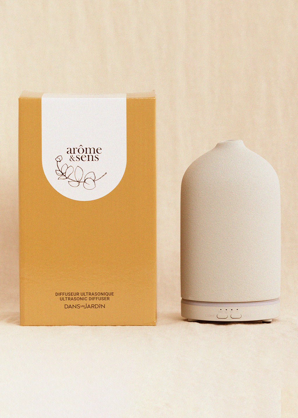 Light grey ceramic diffuser